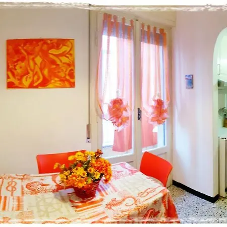 Casa Marina, In Pieno Centro A Pochi Passi Dal Mare E Con Aria Condizionata! Appartement