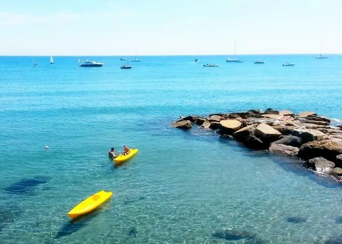 Casa Marina, In Pieno Centro A Pochi Passi Dal Mare E Con Aria Condizionata! Appartement *